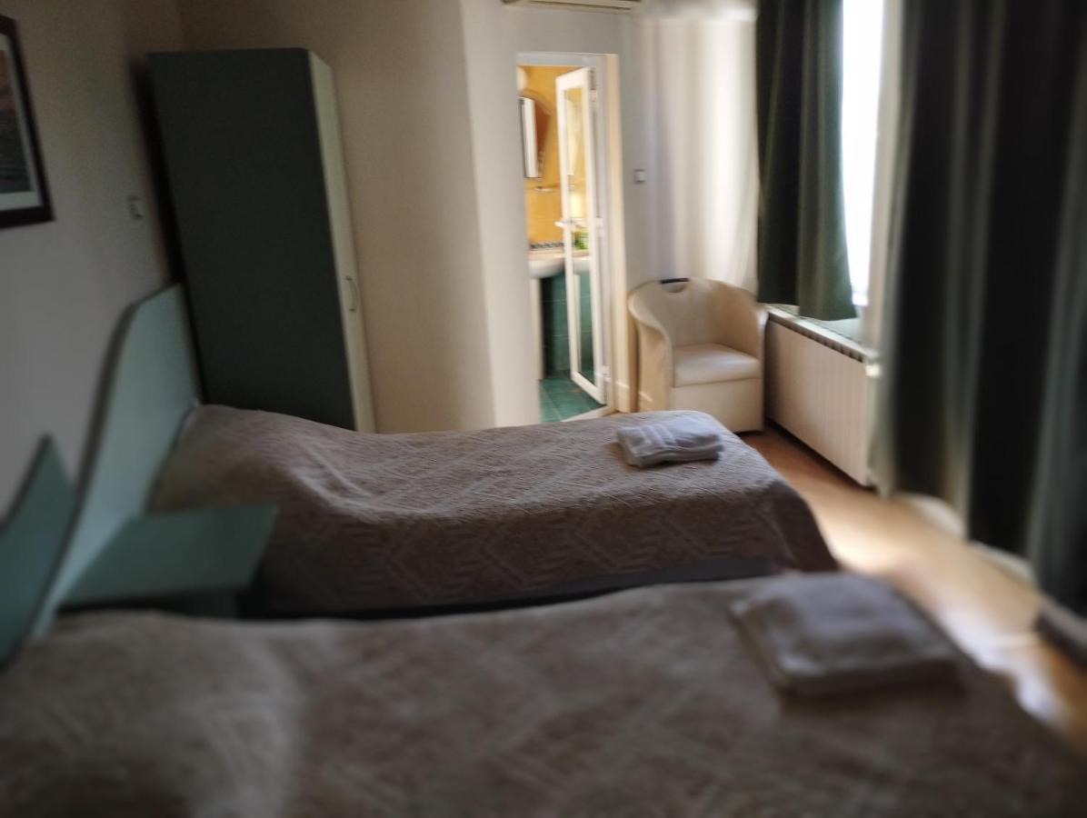 Hotel Zora فيدين المظهر الخارجي الصورة