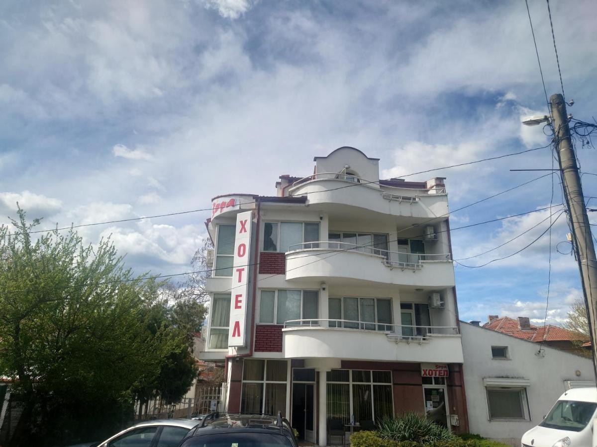 Hotel Zora فيدين المظهر الخارجي الصورة
