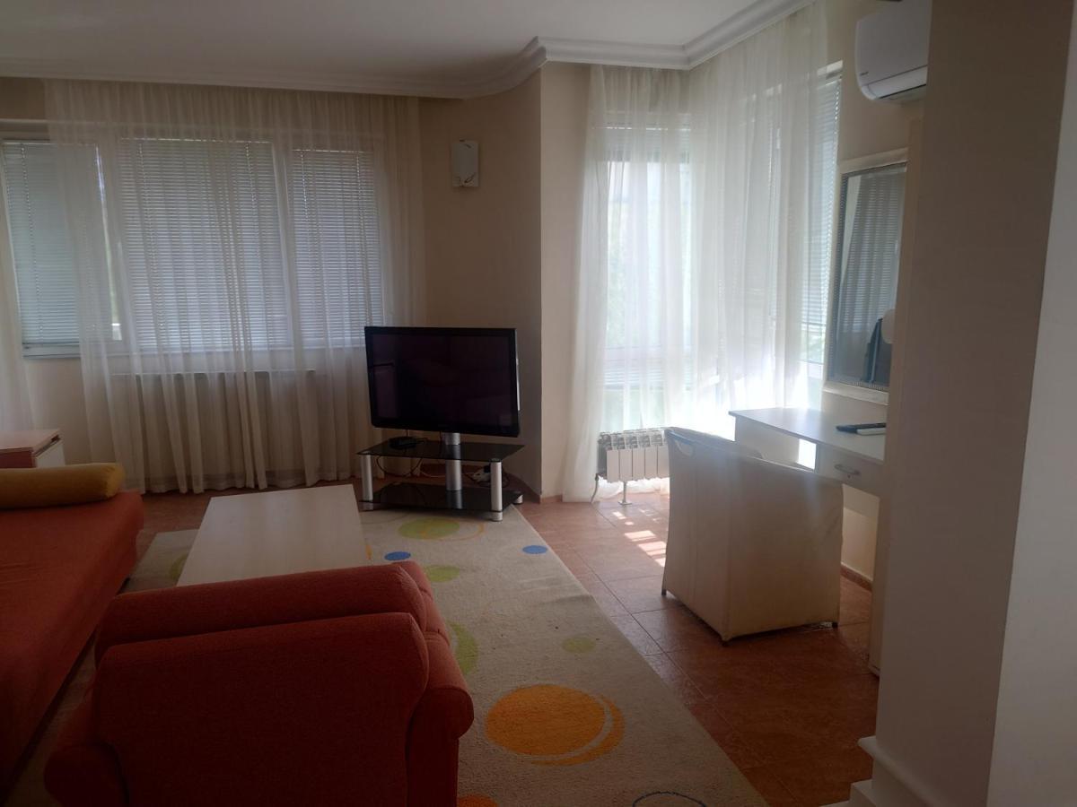 Hotel Zora فيدين المظهر الخارجي الصورة